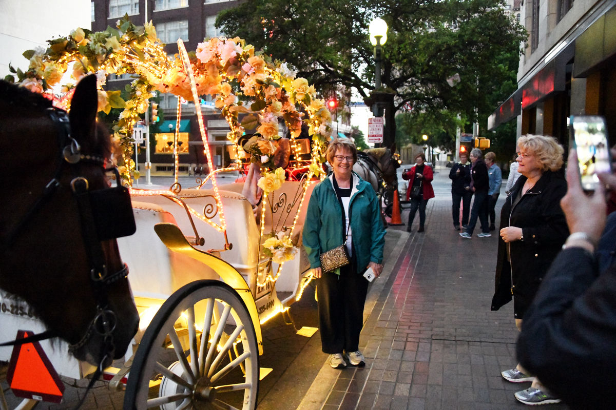 098 Bonnie Wilshusen with Cinderella coach.JPG
